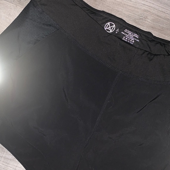 Active Wear Shorts - Picture 3 of 3